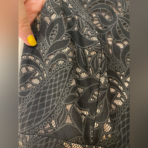 Beautiful gown worn two three times only. Might need gentle wash. Class & chic. - Picture 4 of 8